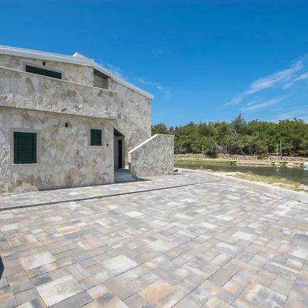 Apartments-sana-3 * Vir
